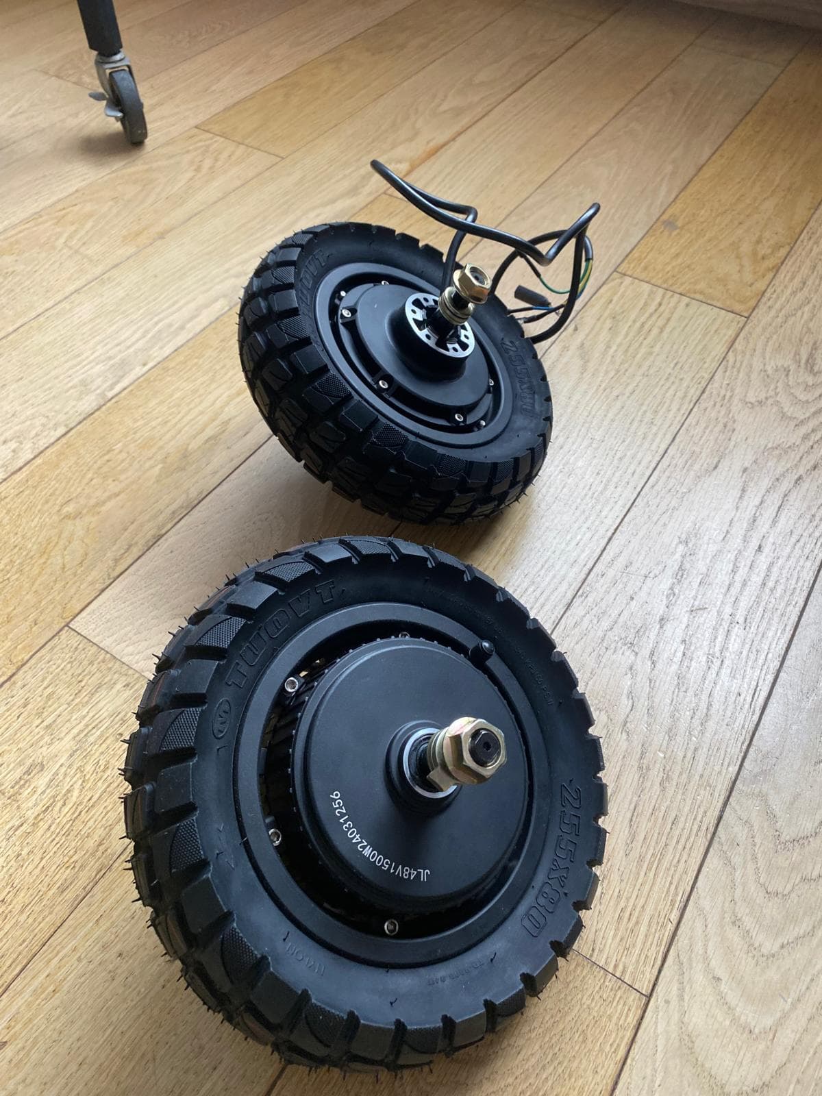 2 hub motors