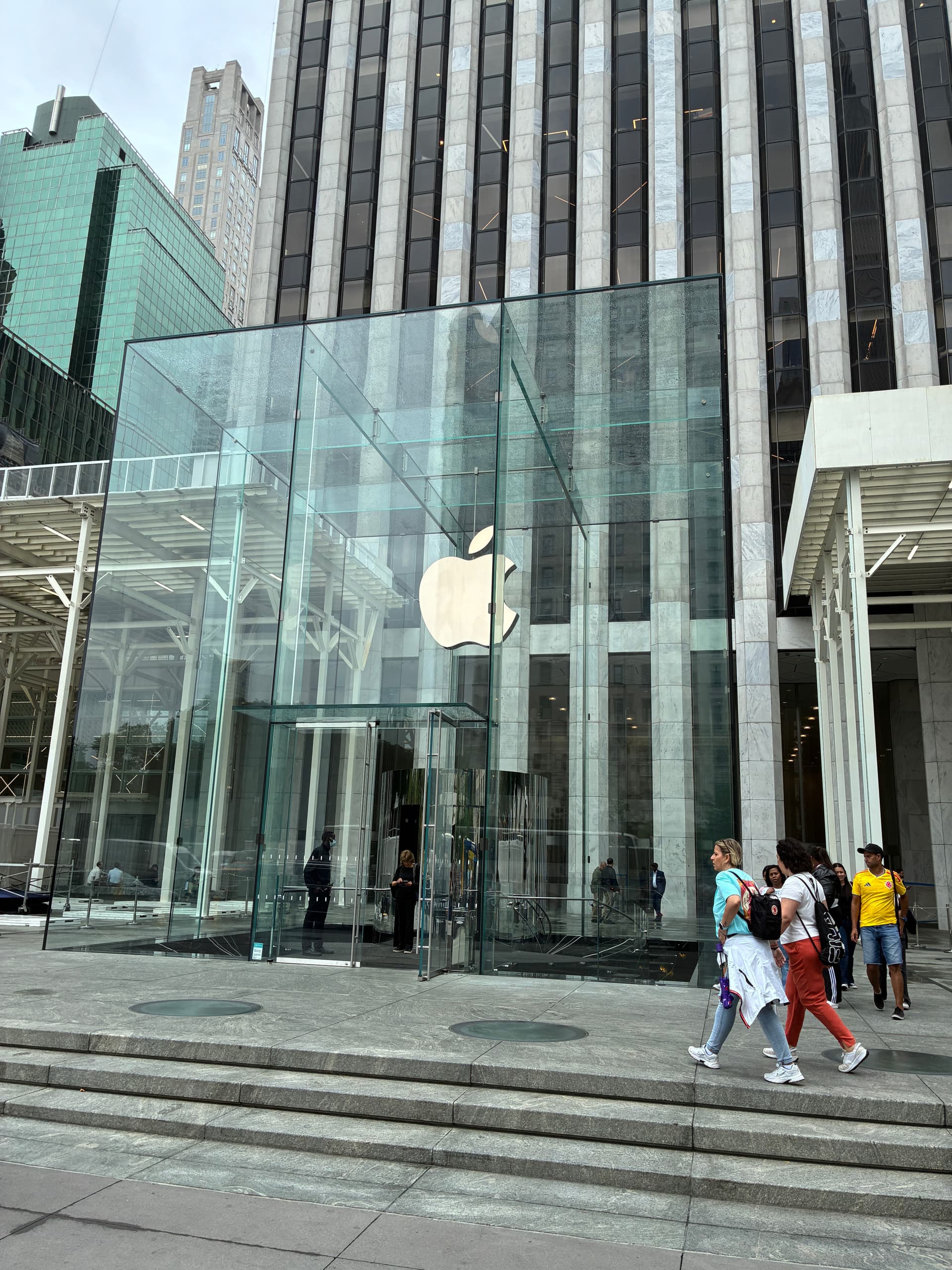 Apple Fifth Avenue