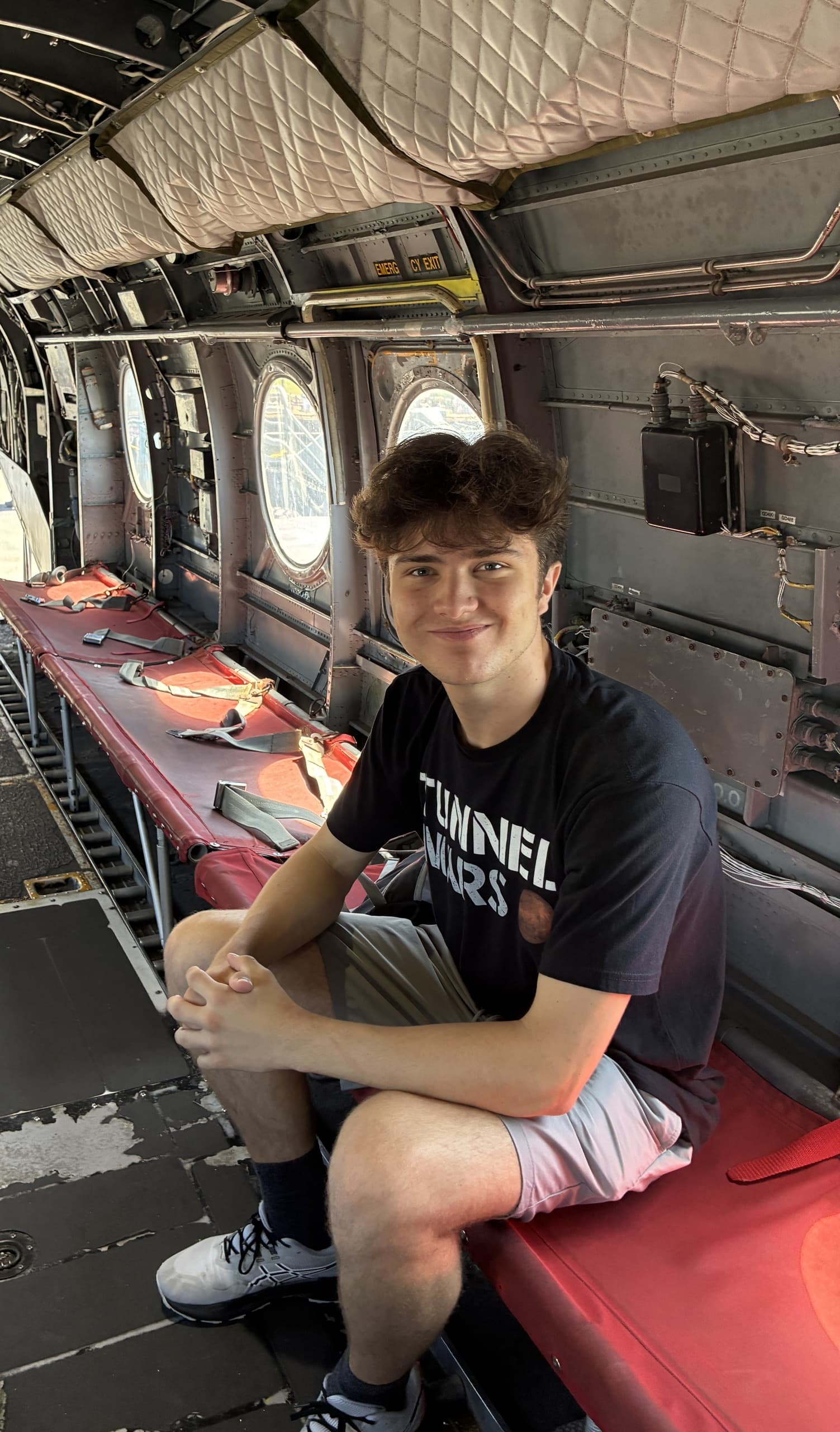 Helicopter cabin