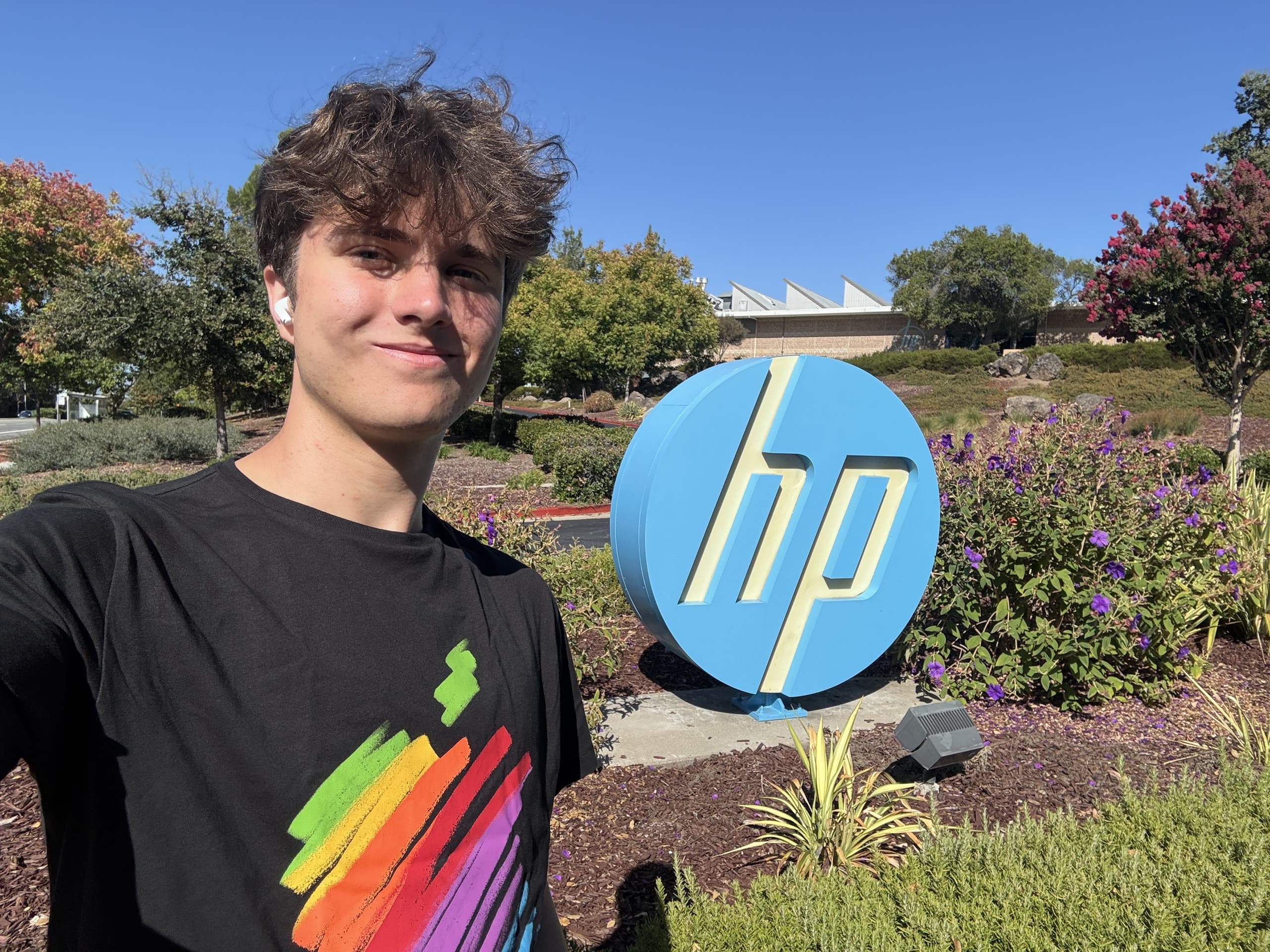 HP